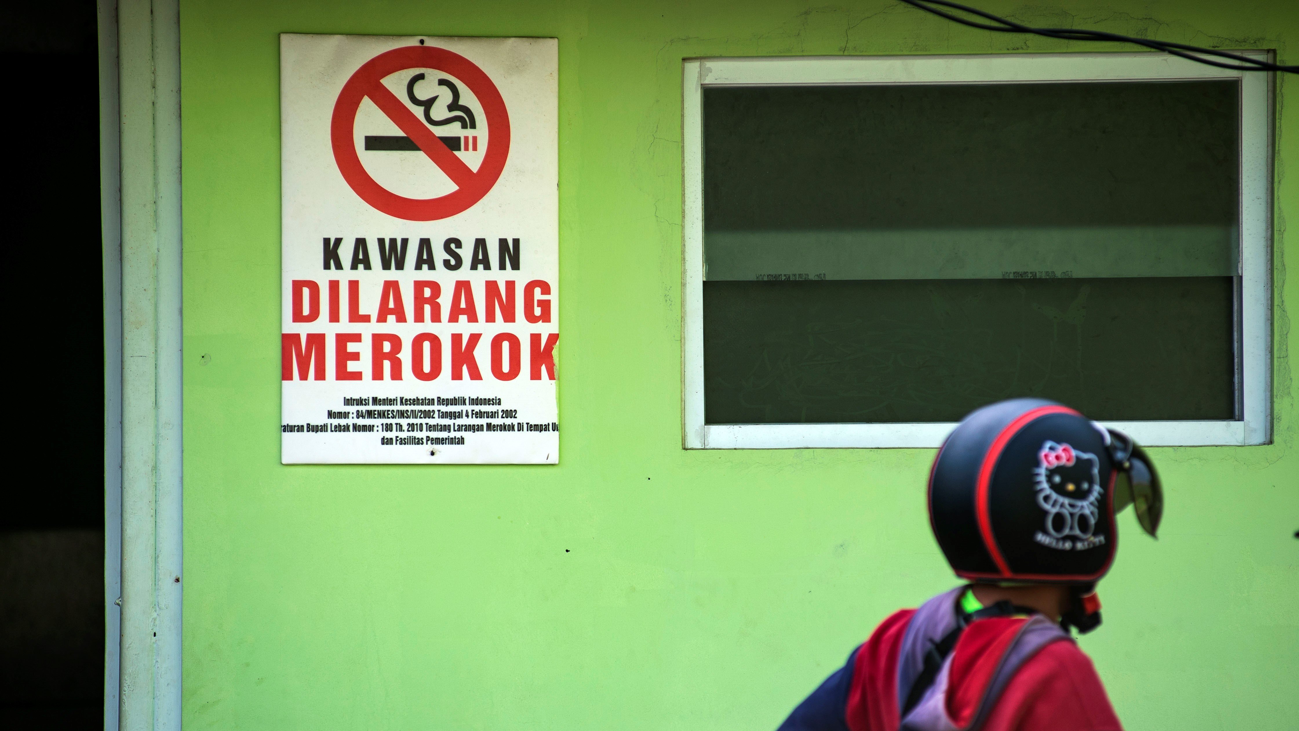 Smaller tobacco widescreen